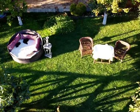 Mountain View Ecovilla